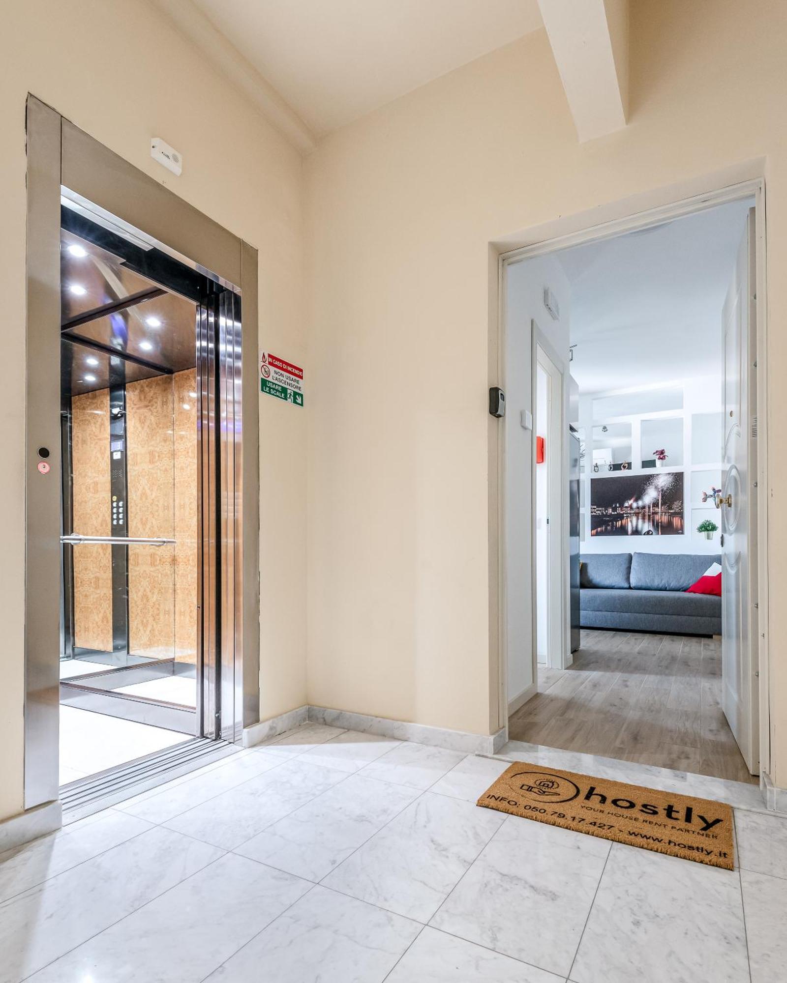 Hostly-Giugio'S House-Lungarni And Town Center Apartment Пиза Екстериор снимка